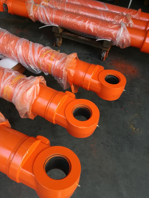 ZX4705G arm hydraulic cylinder ，boom cylinder, bucket cylinder