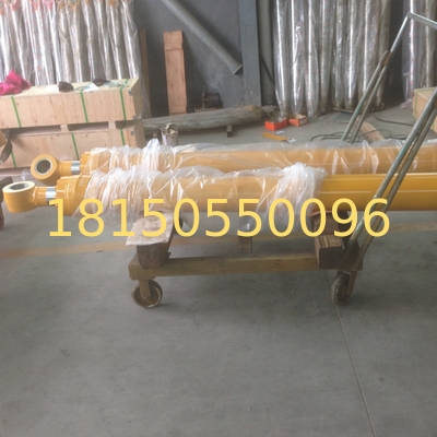 707-01-XY820  pc200-7 arm  cylinder Komatsu excavator parts high quality OEM hydraulic cylinders