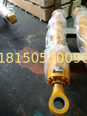 94024136    Liehberr 934 bucket  hydraulic cylinder