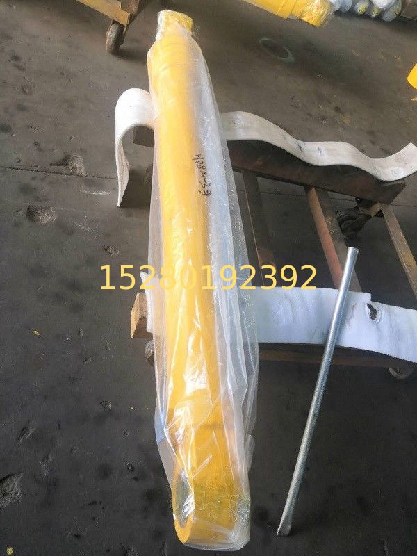 HD820-3 bucket  hydraulic cylinder Kato excavator spare parts brand famous high quality hydraulic cylinders