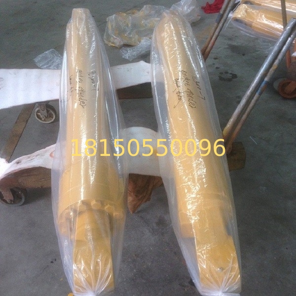 707-13-14591     pc300-7  bucket   hydraulic cylinder Komatsu excavator parts oil cylinder produce factory